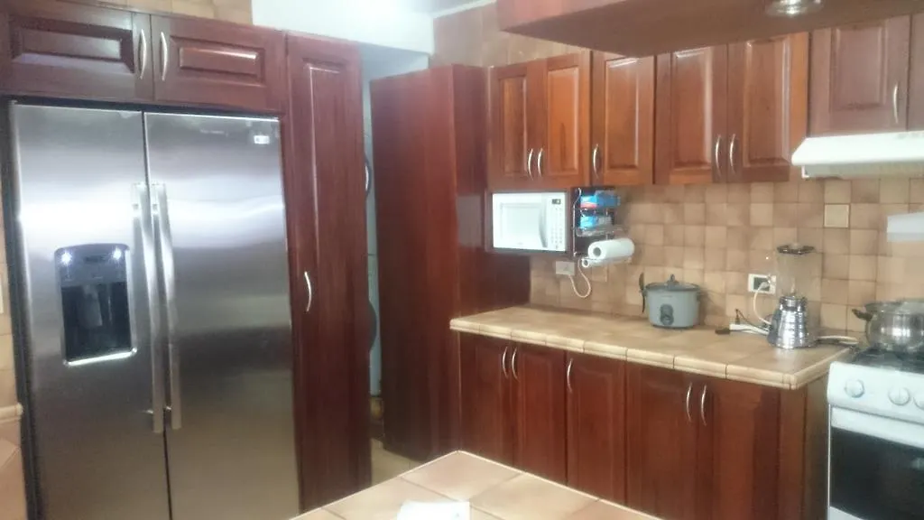 Luxury Apartment La Carolina Quito 0*,