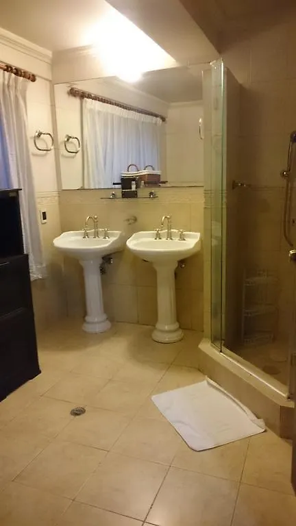 Luxury Apartment La Carolina Кито Эквадор